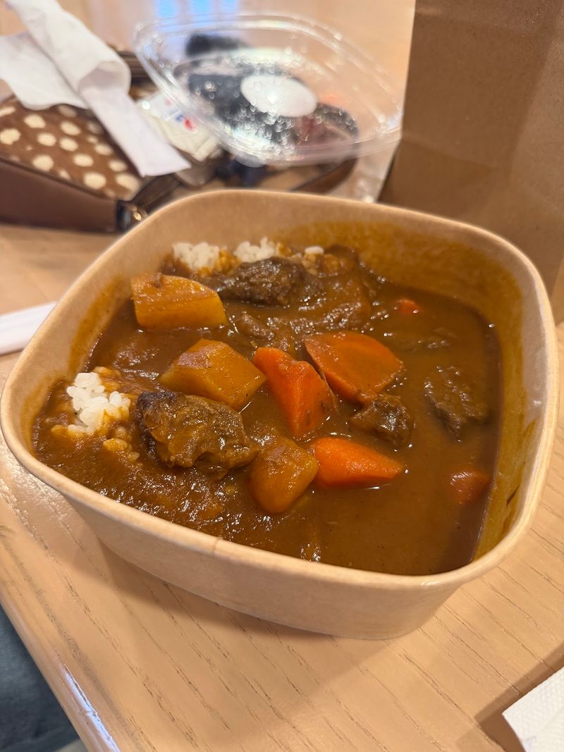 The Slow-Cooked Beef Curry