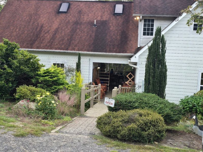 Plan Your Visit: Hours, Tips, And Must Orders