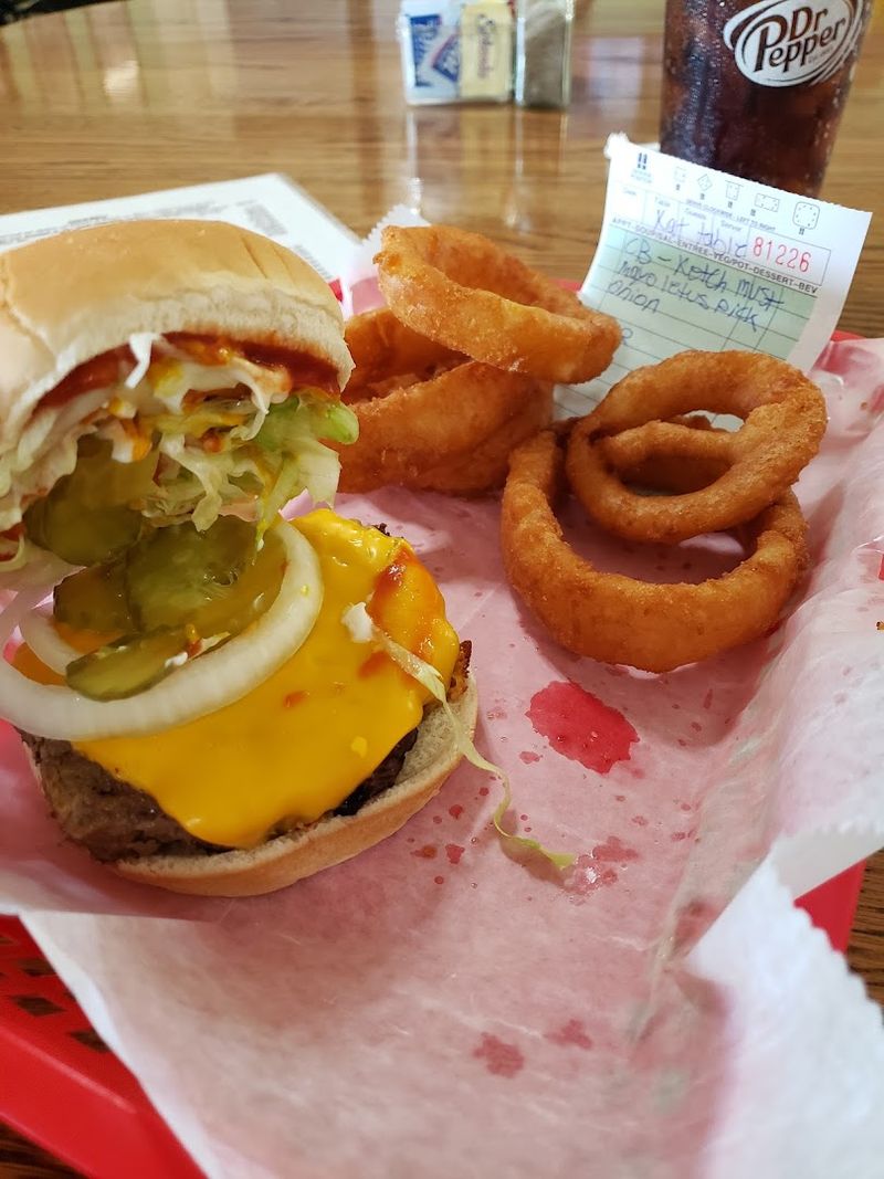 Why Kat's Diner & Market Feels Like More Than Just a Place to Eat