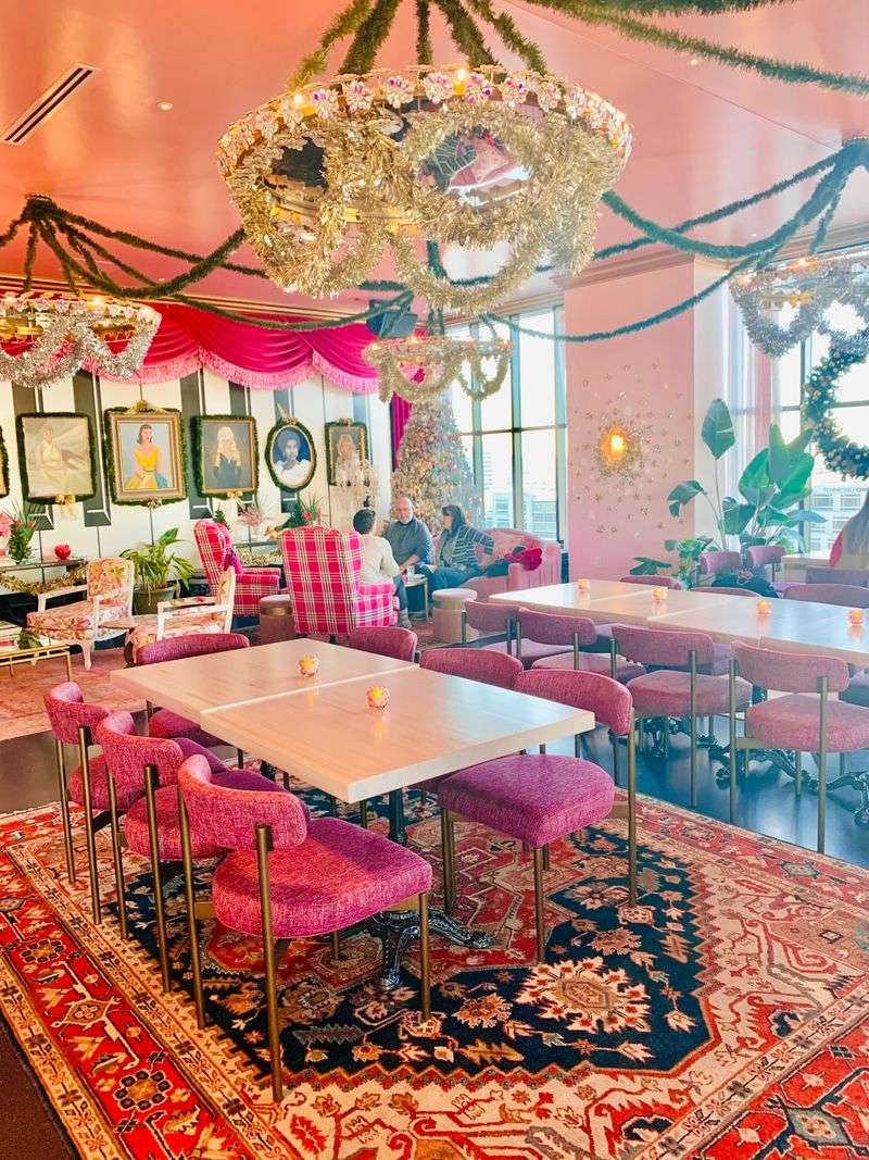 What to Know Before Visiting White Limozeen in Nashville