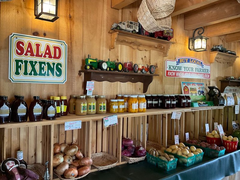 How You Can Help This Tennessee Farm Raise Money And Grow