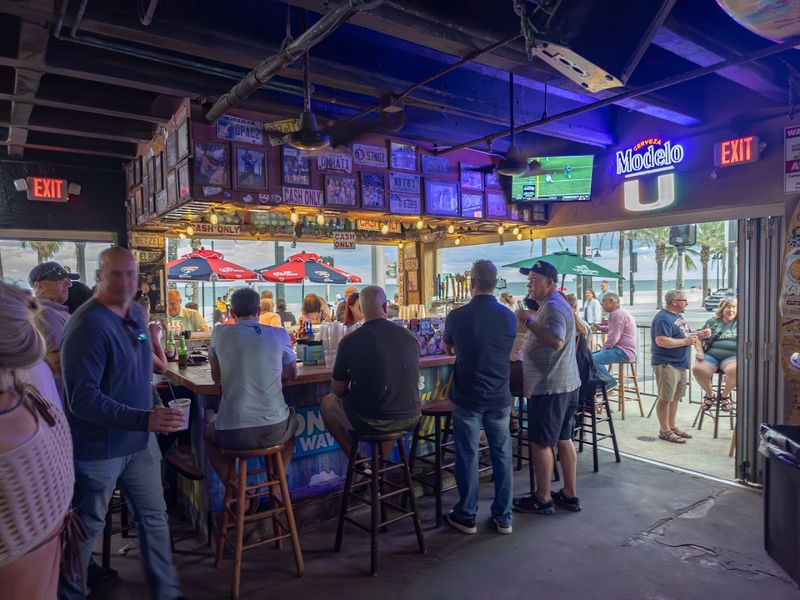 The Hollywood Connection That Put Elbo Room on the Map
