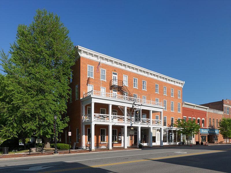 The Golden Lamb &mdash; Lebanon