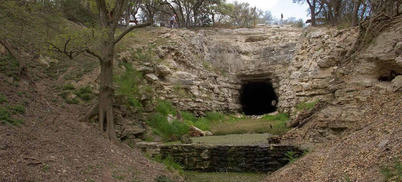 Old Tunnel State Park (Bat Tunnel)