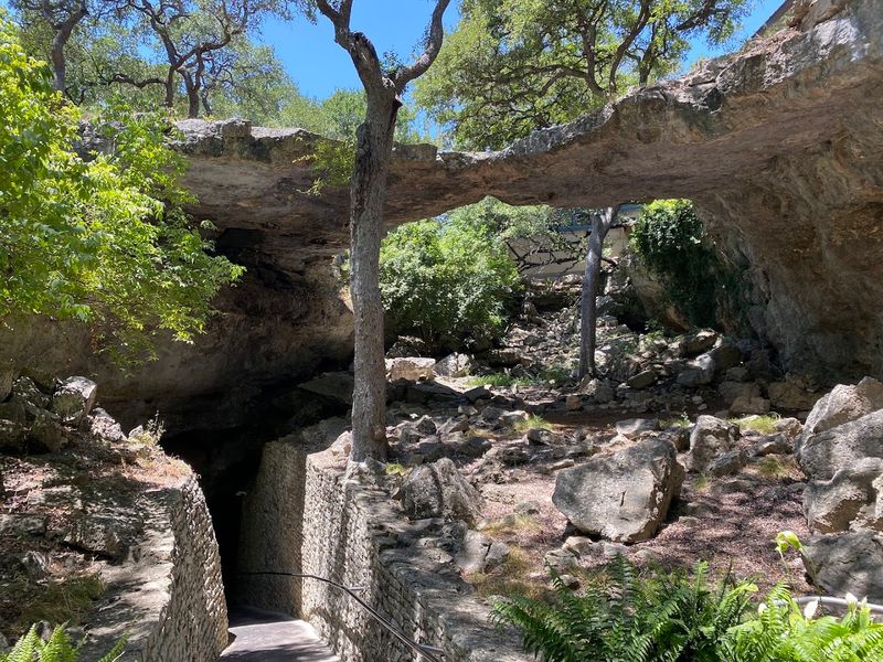 That Famous 60-Foot Natural Bridge Entrance