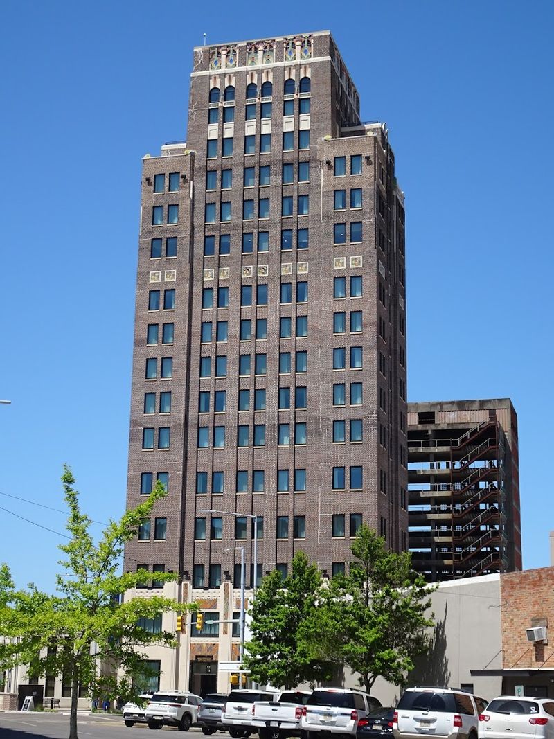 Downtown Meridian and the Threefoot Building