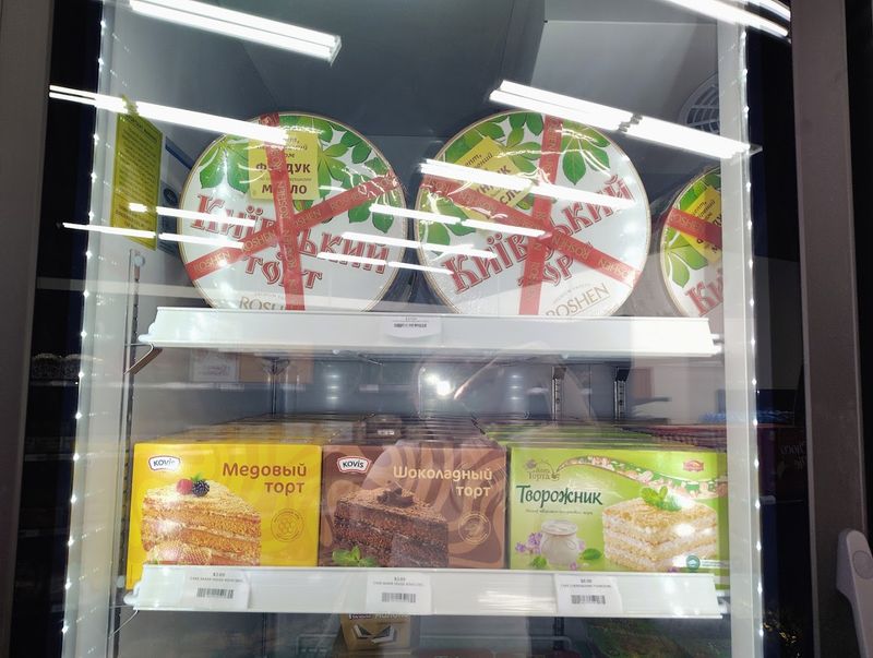 Russian Tea Cakes and Traditional Baked Goods