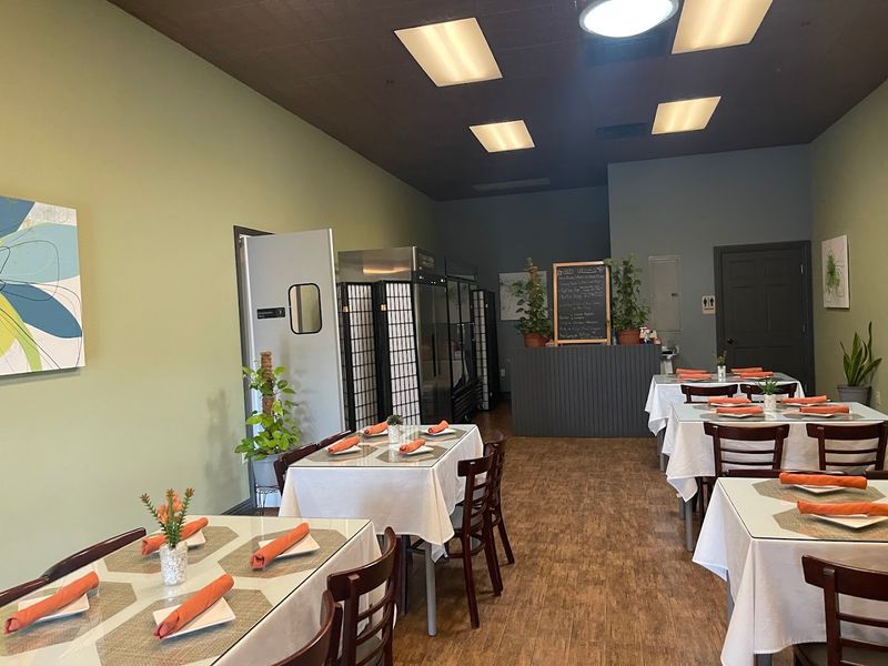 Emman's Asian Gourmet – Stuart