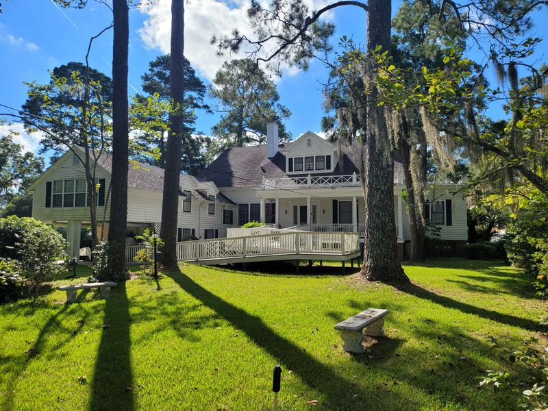 Locals and Guides Who Keep the Legends Alive