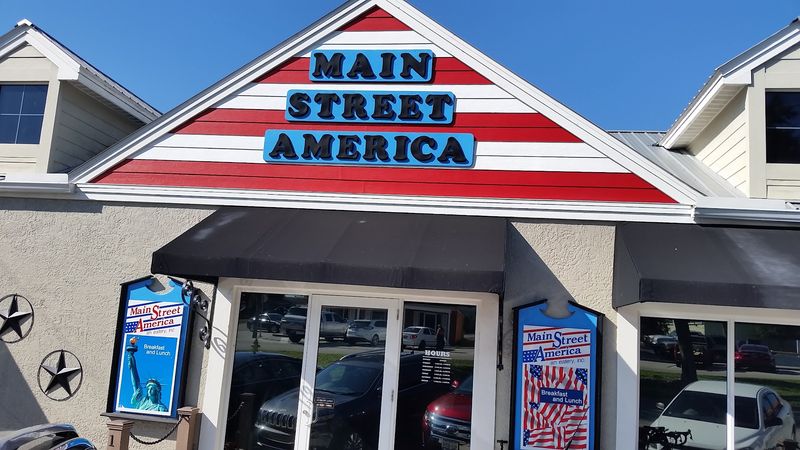 Main Street America An Eatery (Lake Placid)