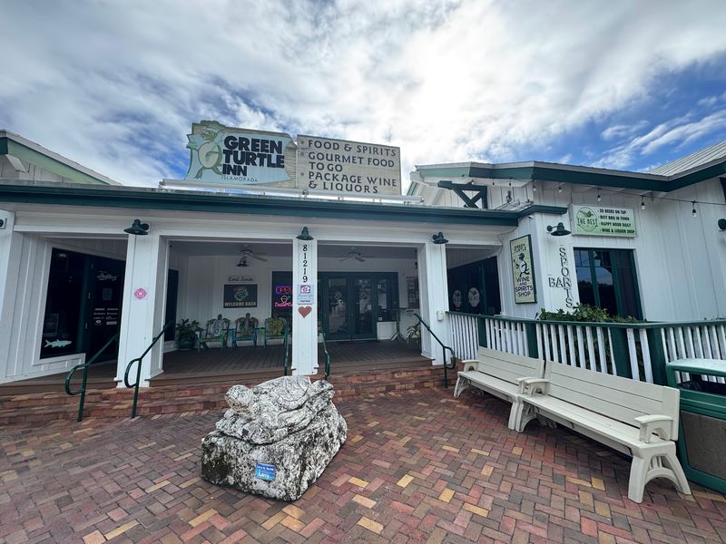 Green Turtle Inn (Islamorada) - Since 1947