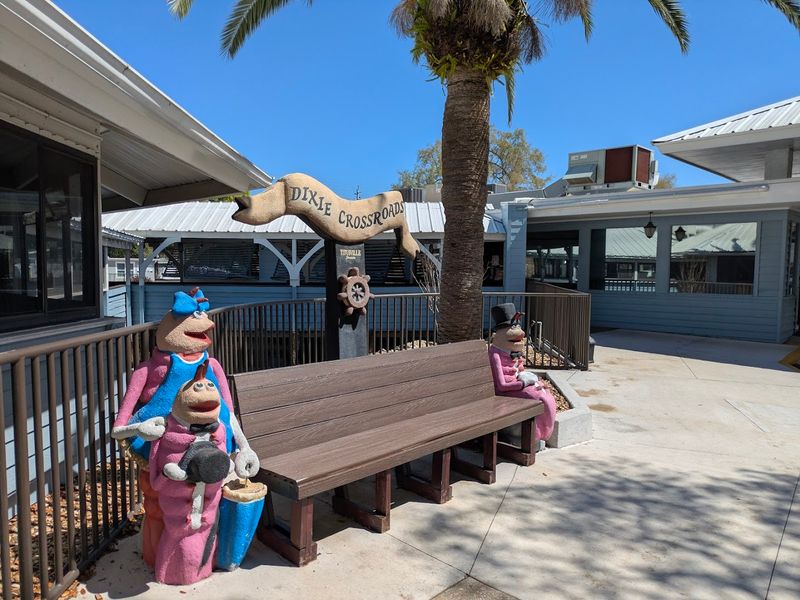 Old Florida Atmosphere And Decor