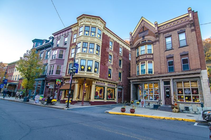 Historic Broadway and Downtown Facades