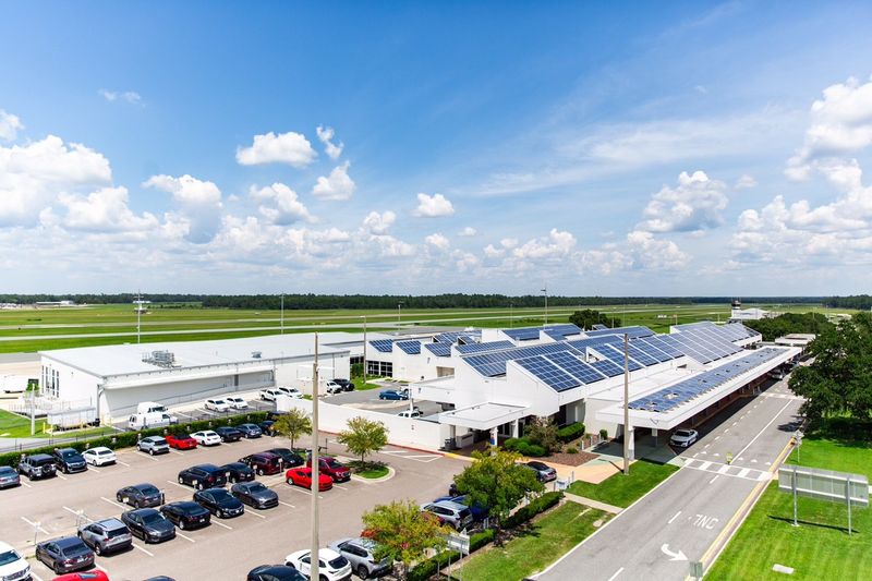 Gainesville Regional Airport (GNV)