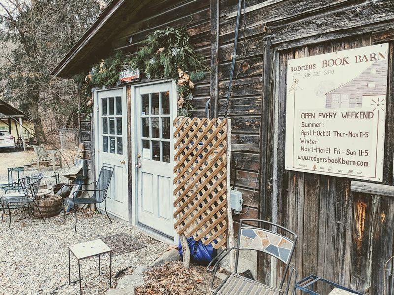 Practicalities: Payment, Restroom, and Helpful Tips