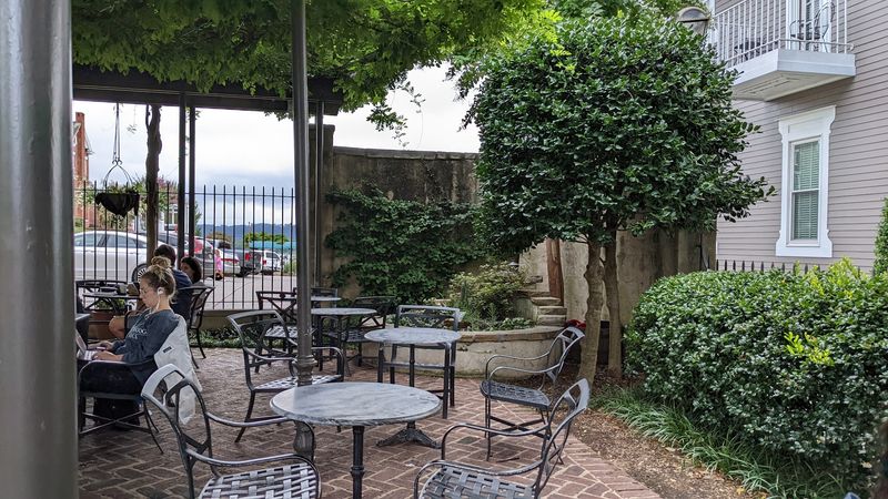 Rembrandt's Coffee House — Chattanooga
