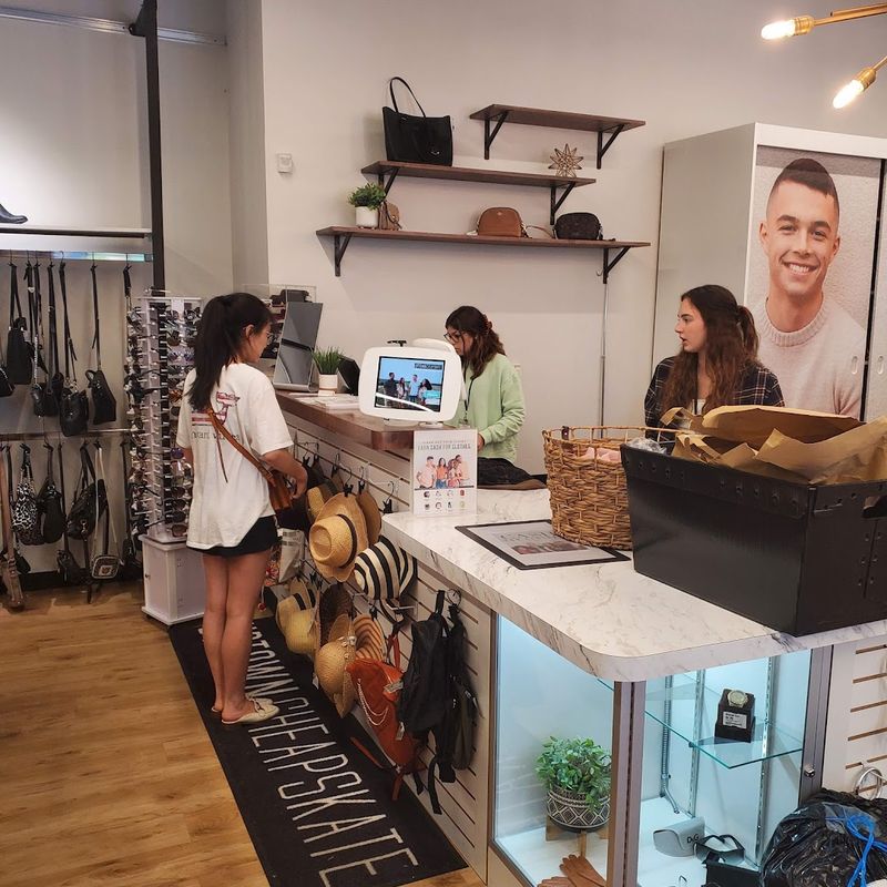 How Buying And Selling Works