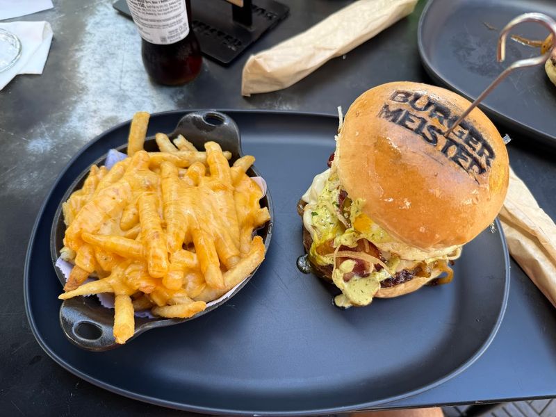 The Signature Juicy Burgers That Started It All