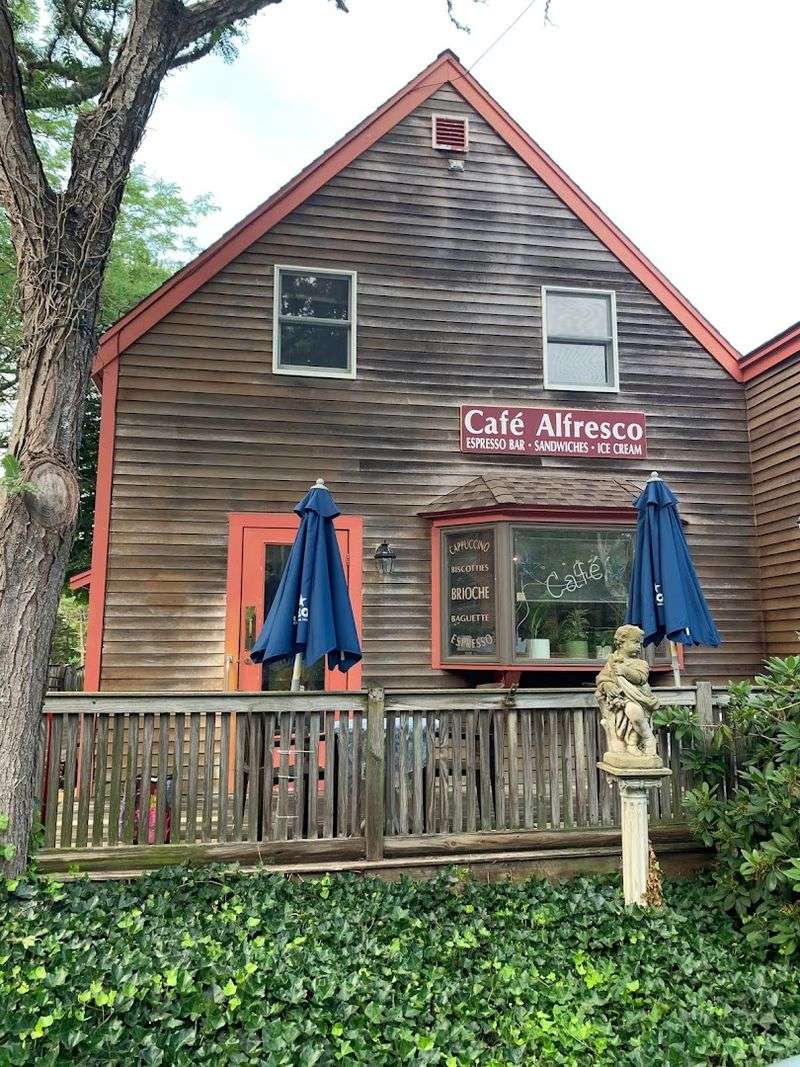 Café Alfresco