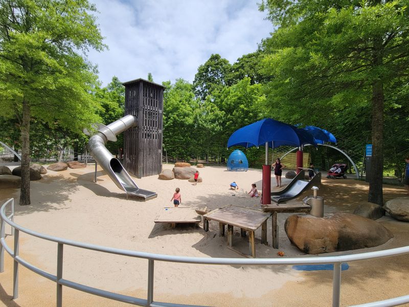 Let Kids Roam at the Playground and Splash Areas
