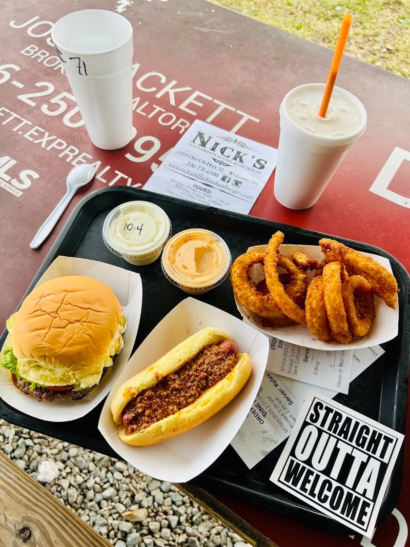 Onion Rings and Fries Worth the Hype