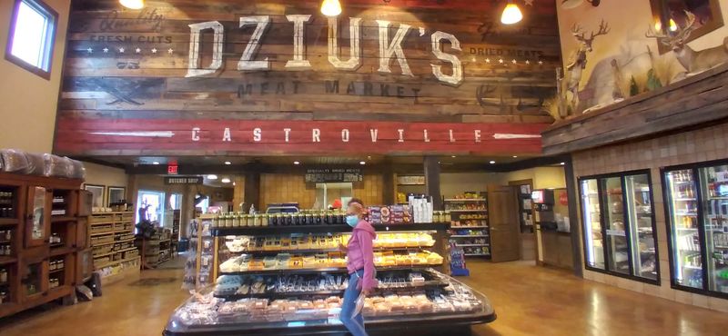 Fresh Bakery and Ready-to-Eat Options