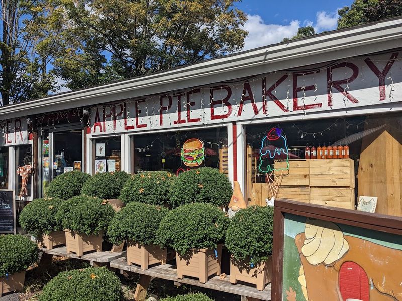 Friendly service and easy road trip appeal matter here