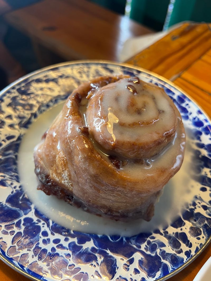 Those Legendary Cinnamon Rolls Everyone Talks About