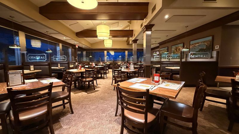 Central Diner & Grille