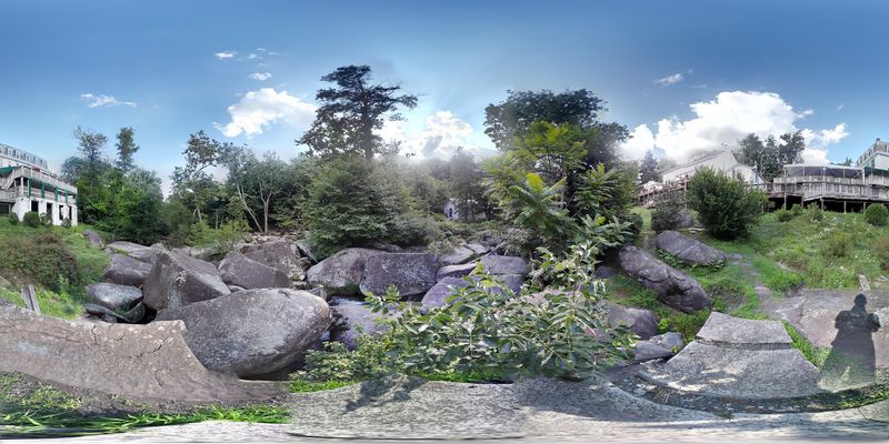 Walk to Warwick County Park Along the Creek