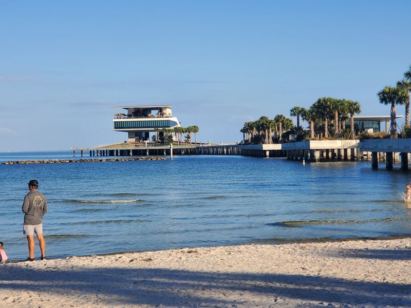 Pier District Sunset Stroll and Supper