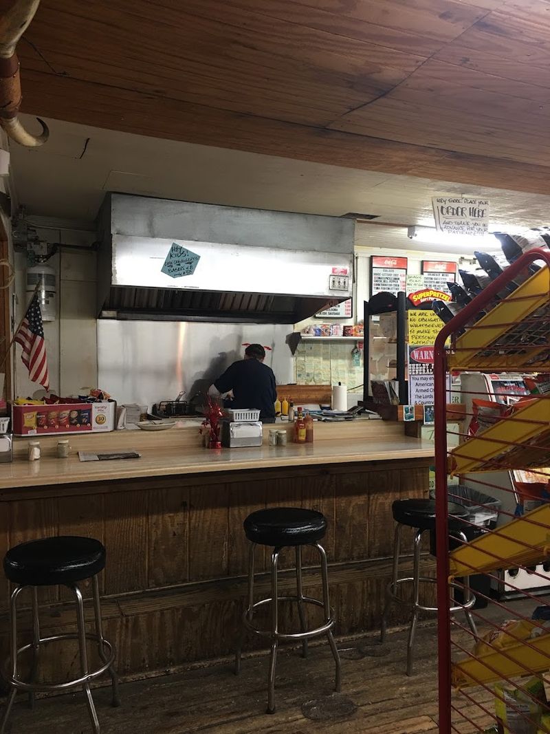 Straight Off the Grill: Simple Food Done Right