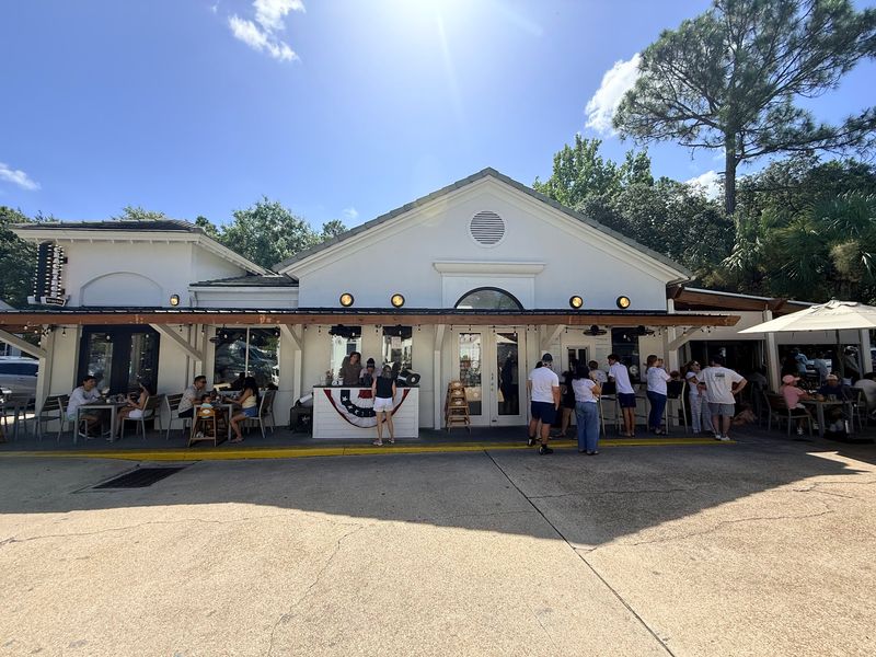 A Beachy Breakfast Setting in Uptown Grayton