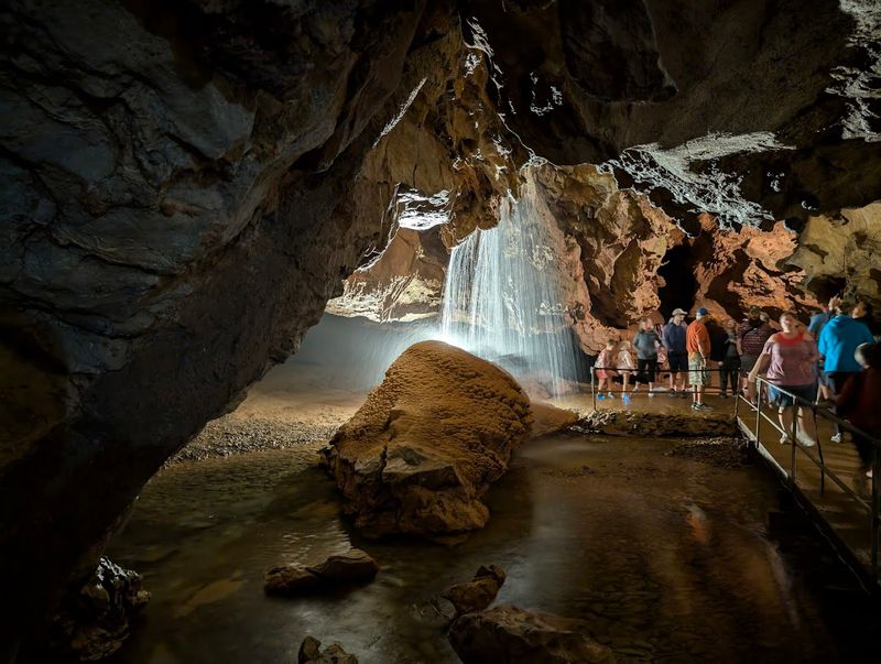 This Quiet Tennessee Town Hides an Incredible Underground Surprise