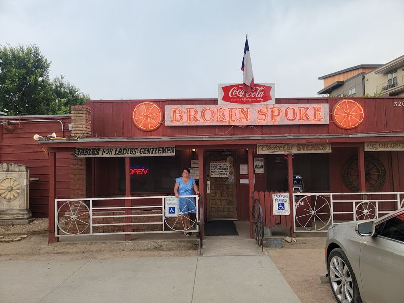 The Broken Spoke (Austin)