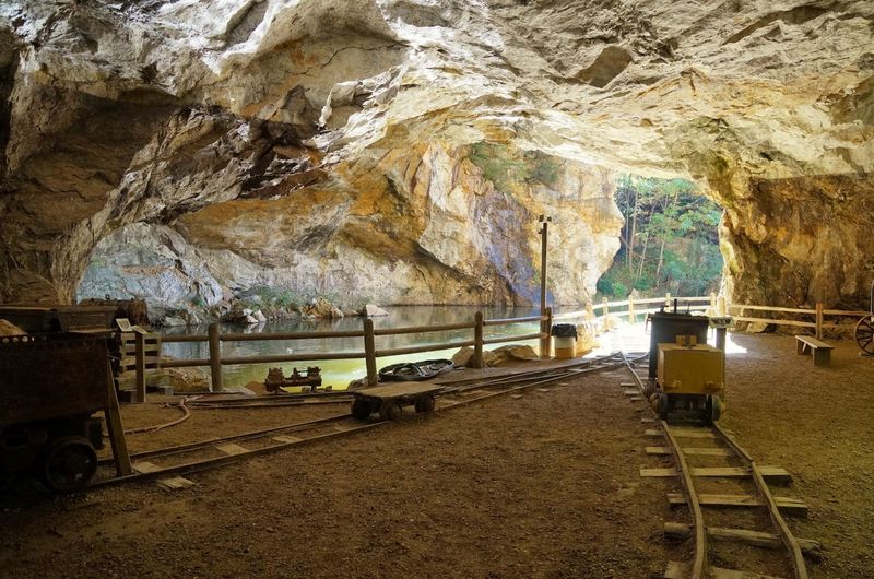 The Historic Bon Ami Mine Tour