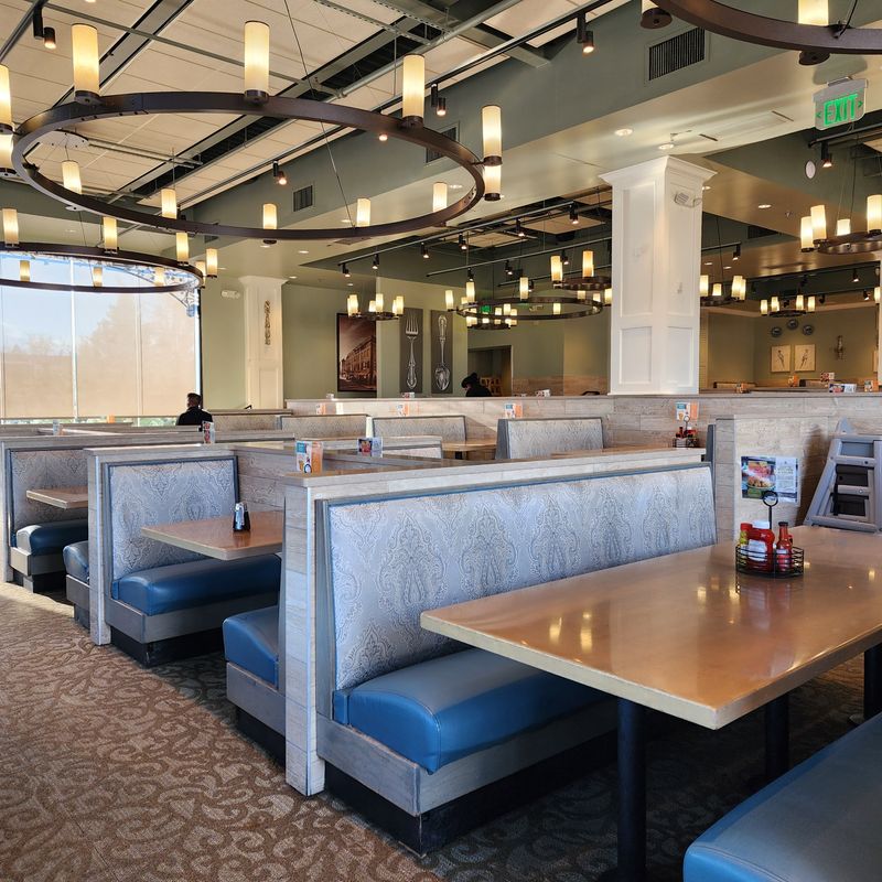 Service, Vibes, And Views