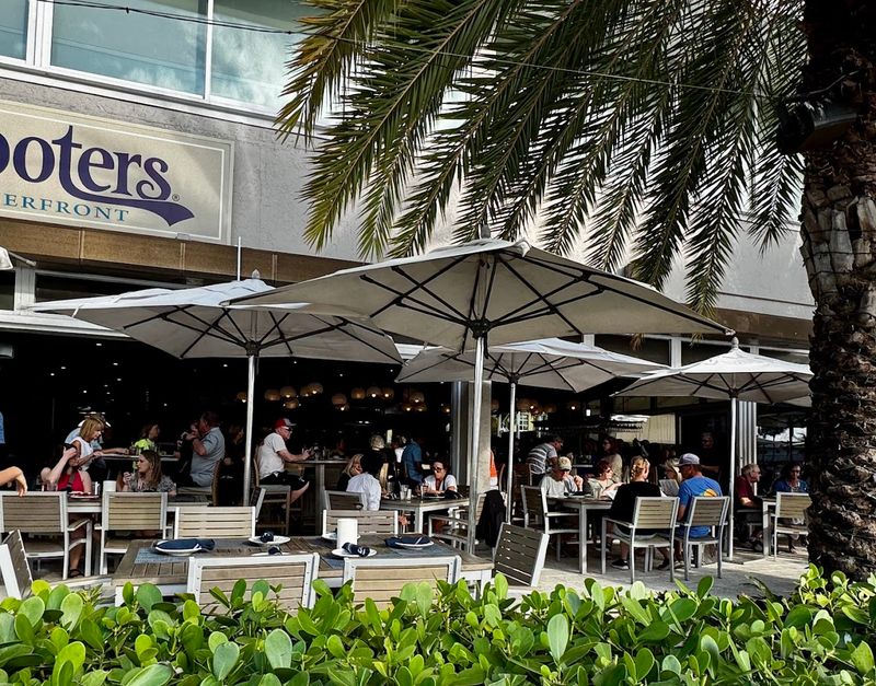 Shooters Waterfront