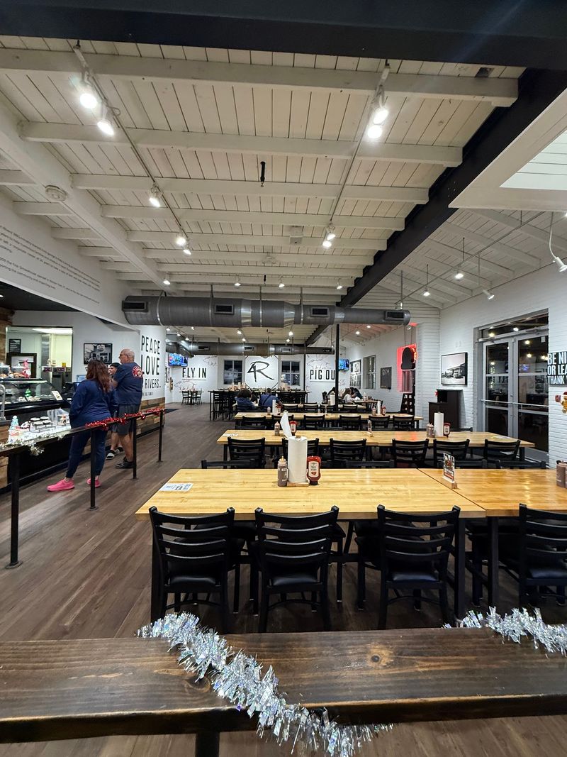4 Rivers Smokehouse