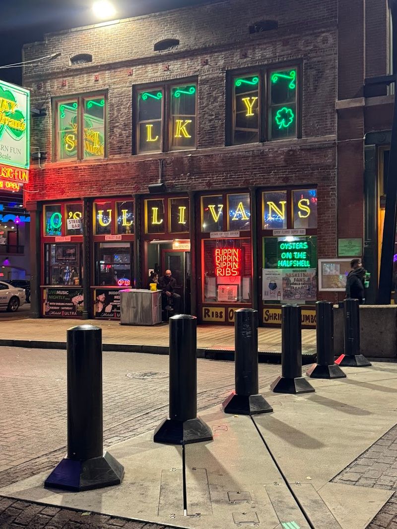 Why Silky O'Sullivan's Is a Must-Visit Memphis Experience
