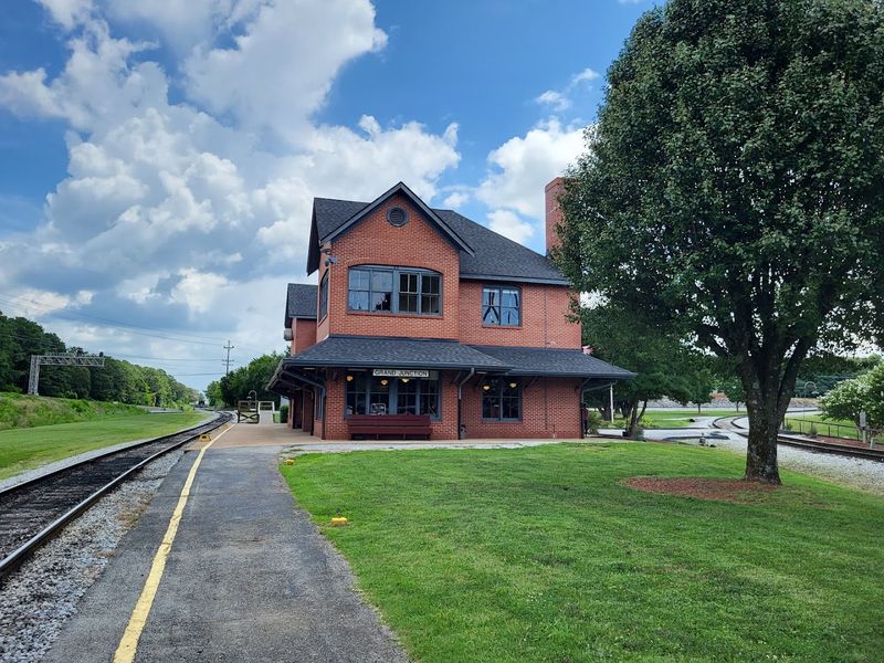 Know before you go to Tennessee Valley Railroad Museum