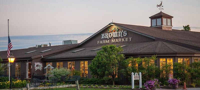 Brown&rsquo;s Orchards & Farm Market