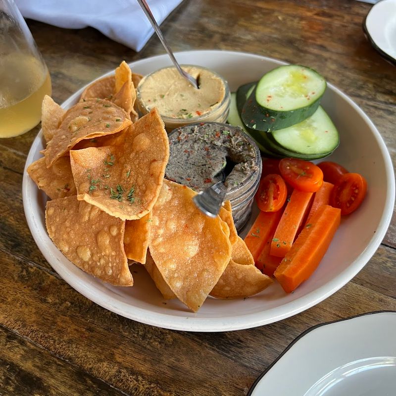 Vegan and Dietary-Friendly Options That Actually Deliver