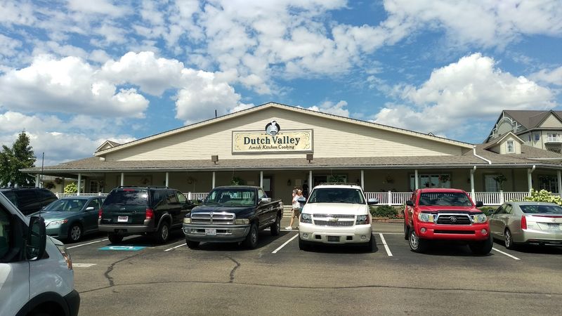 Dutch Valley Restaurant & Bakery &mdash; Sugarcreek