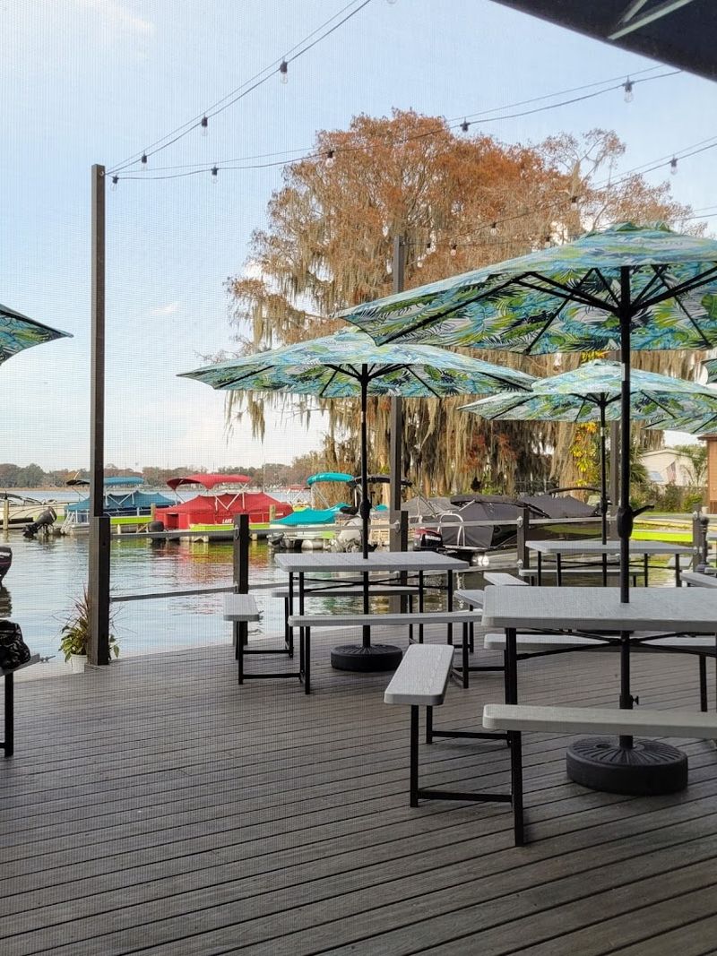 Lake Eustis Waterfront Grille (Eustis)