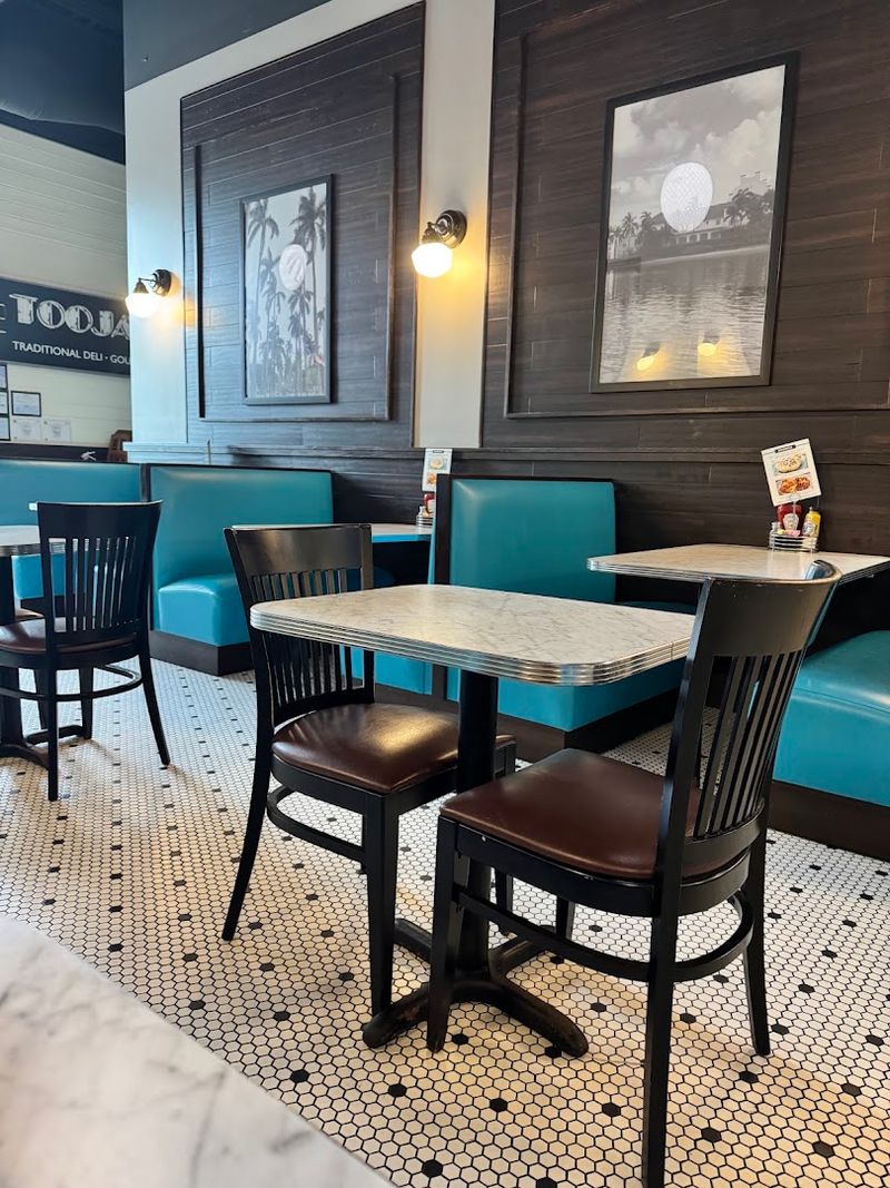 TooJay's Deli (Palm Beach)