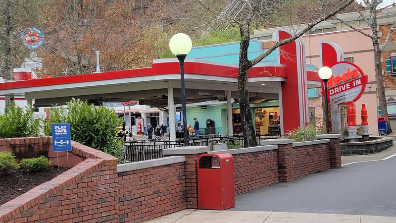Red’s Drive-In, Pigeon Forge