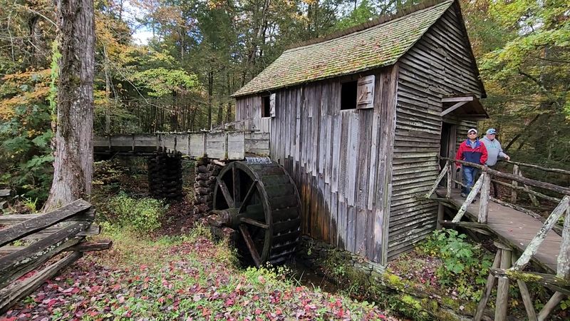 Life in Cades Cove in the 1800s