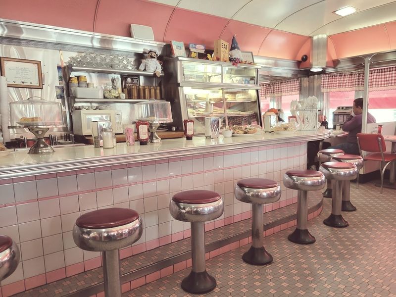 The nostalgic diner atmosphere people love