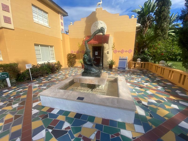 Guided Home Tours That Reveal Hidden Stories